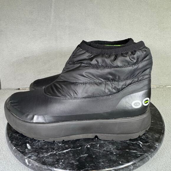 OOFOS Oomg Black Snow Bootie Women’s Size 7 US - Picture 1 of 8
